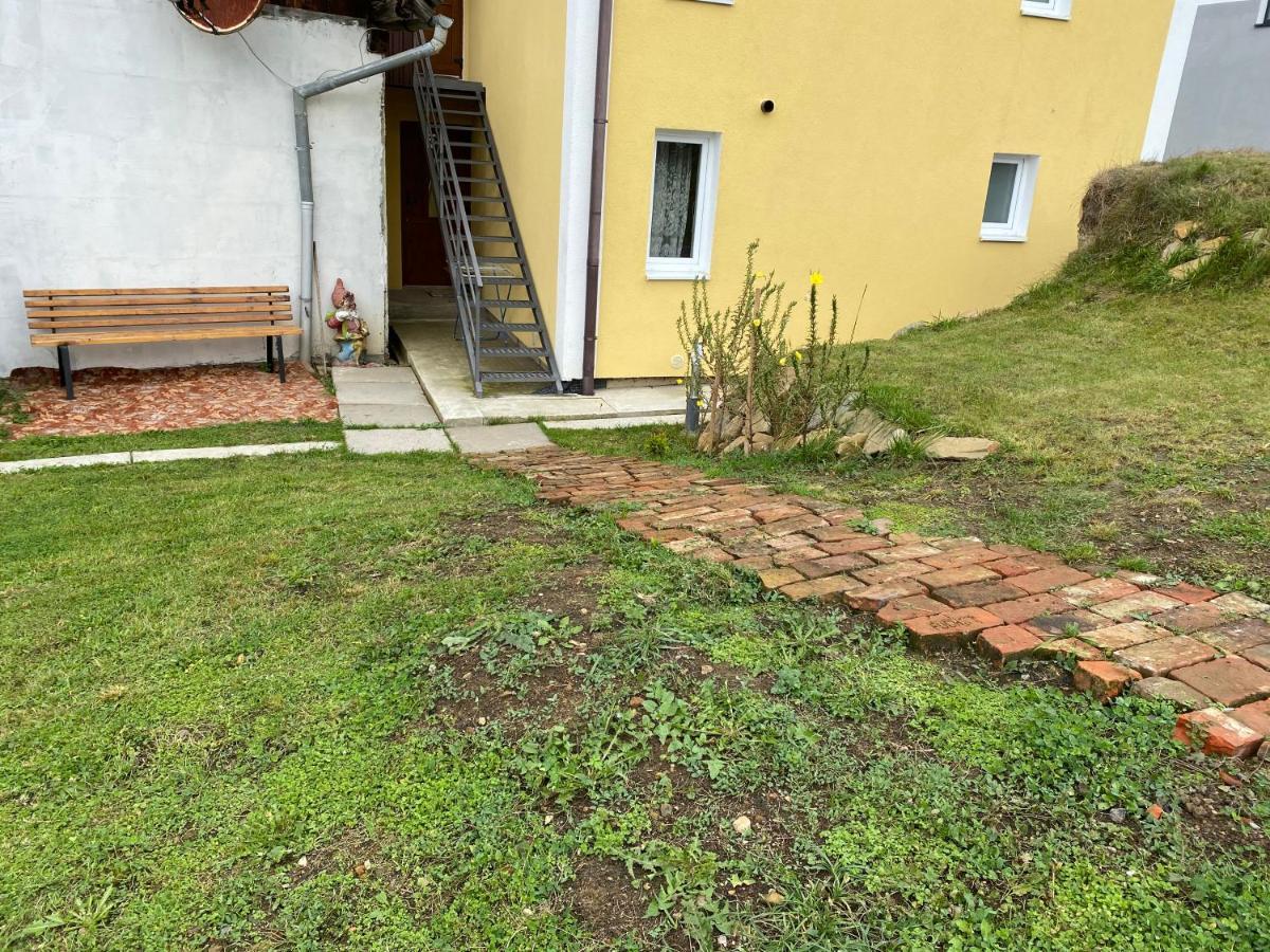 Vella Lodge *