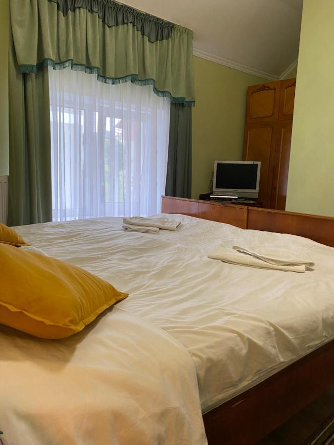 Lodge Vella *